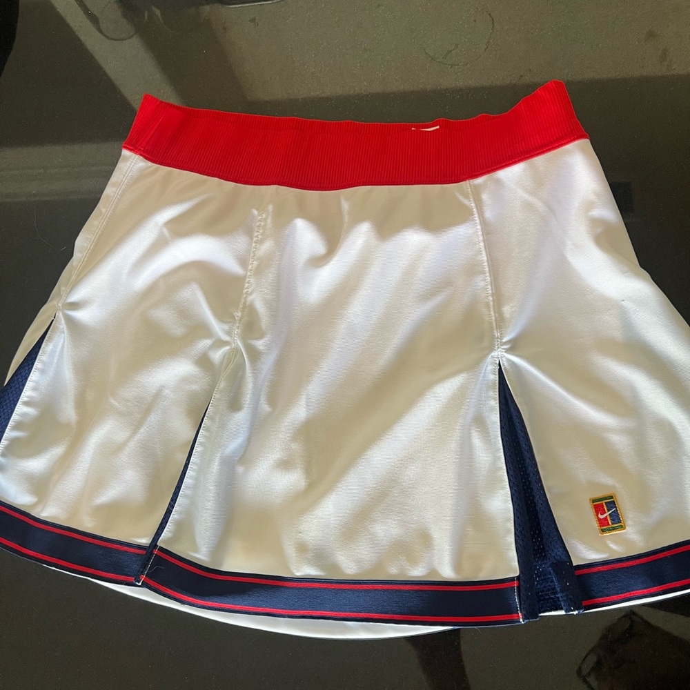 Women’s Nike US Open white pleated tennis skirt large